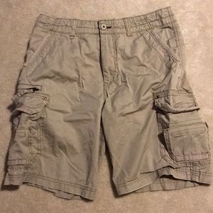 Public Opinion khaki cargo shorts